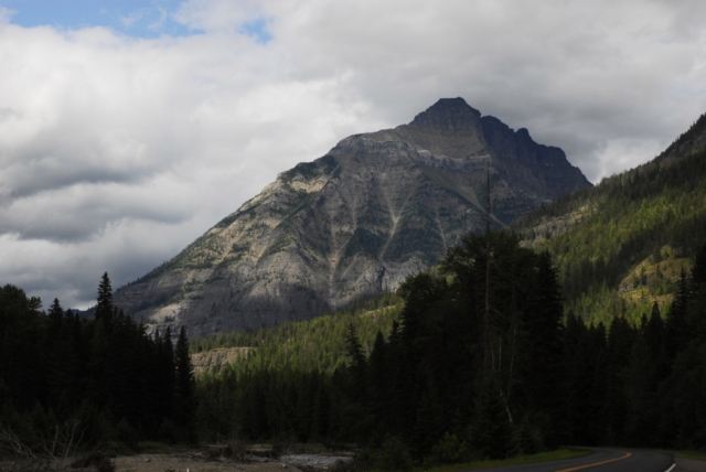 Glacier Park peaks in Montana